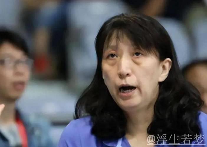 反转？重回女排执教？郎平发声，官宣决定，赖亚文等到，赵勇看懂